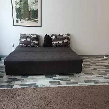Моцарт Millenium Park Apartment Promyshlennyy Exterior photo
